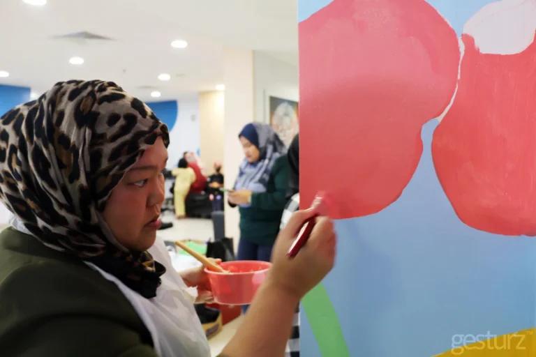 NPM CSR Rumah Ronald Mcdonald Mural Painting 14