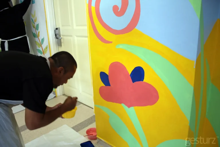 NPM CSR Rumah Ronald Mcdonald Mural Painting 21