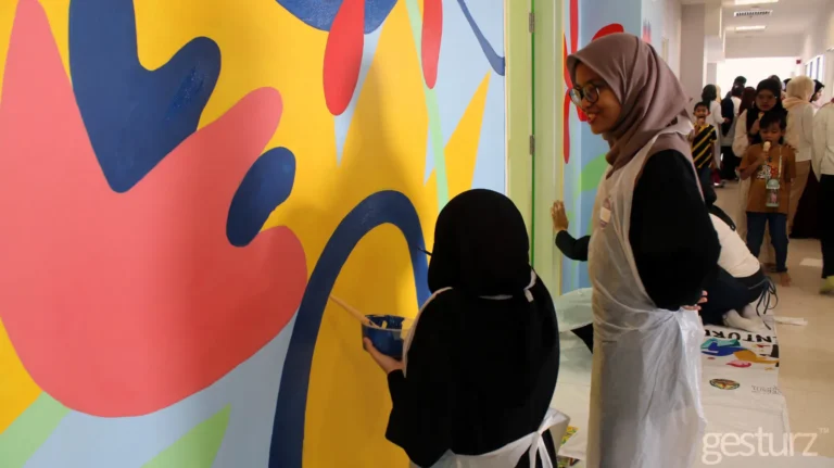 NPM CSR Rumah Ronald Mcdonald Mural Painting 27