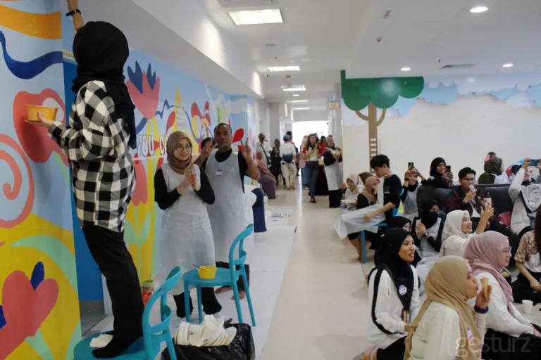 NPM CSR Rumah Ronald Mcdonald Mural Painting 29