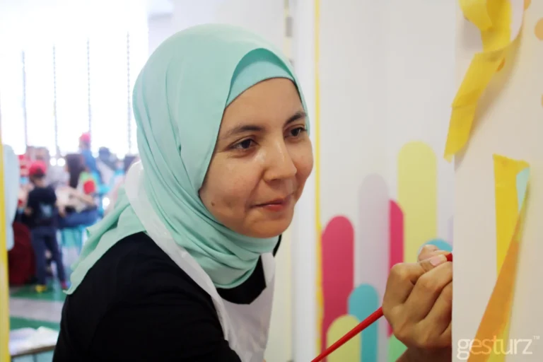 NPM CSR Rumah Ronald Mcdonald Mural Painting 35