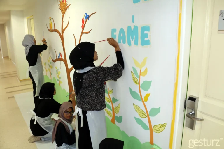 NPM CSR Rumah Ronald Mcdonald Mural Painting 4
