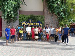 Group photo at Wonderla